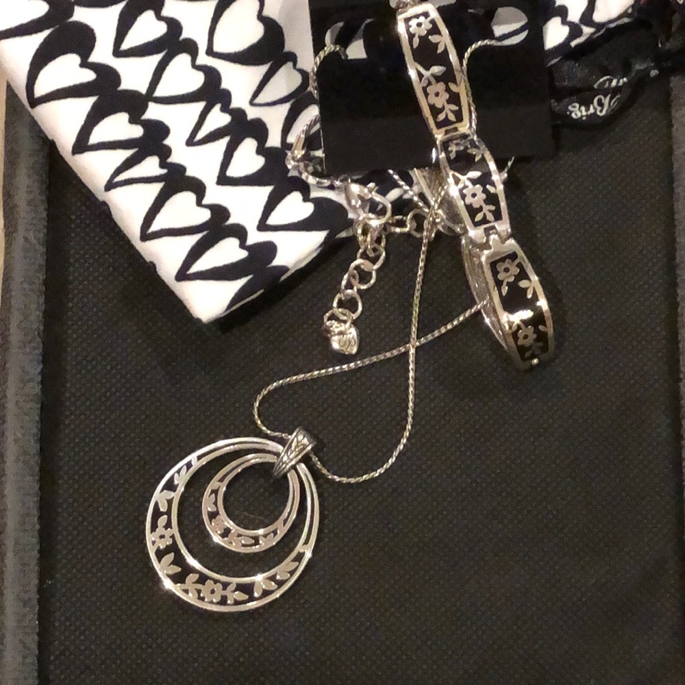 Brighton necklace & bracelet set